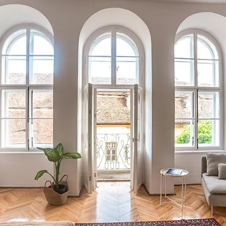 Favst Old Square Apartment Sibiu Exterior photo